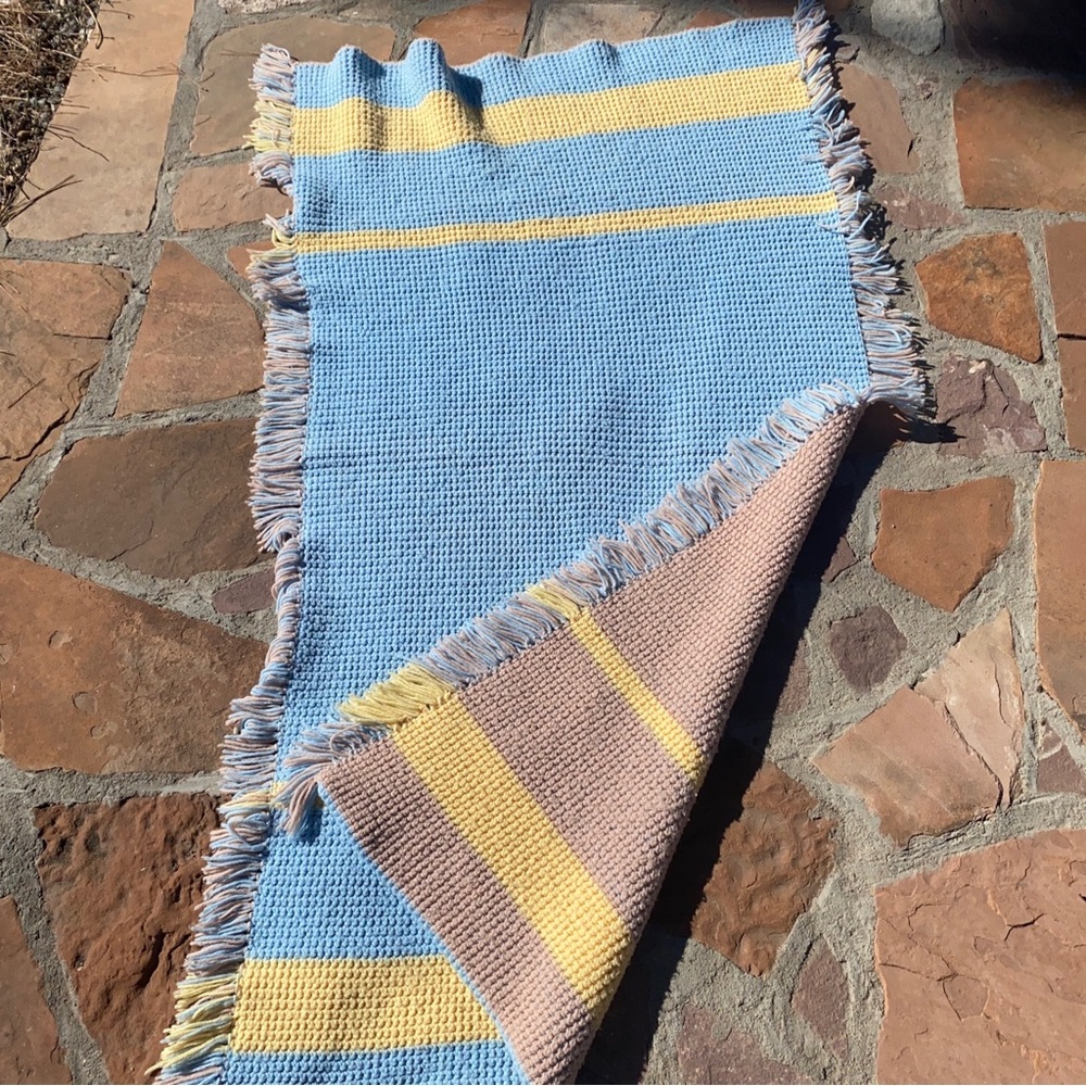 Crocheted double   face throw used 79x40”